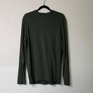 Robert Barakett high crew long sleeve shirt XL army green EUC